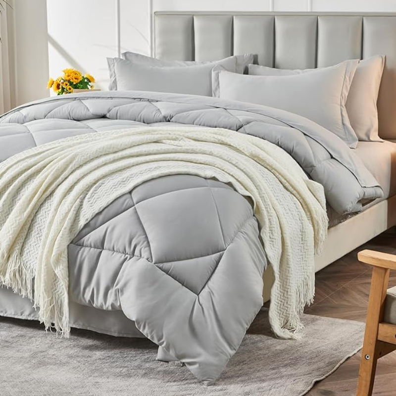7 Pieces Comforter Set For All Seasons